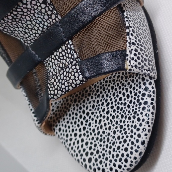 GX by Gwen Stefani Heels - Picture 3 of 10